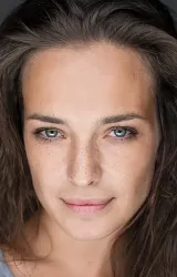 Анна Попова